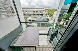 The Essence (D26), Apartment #455801061